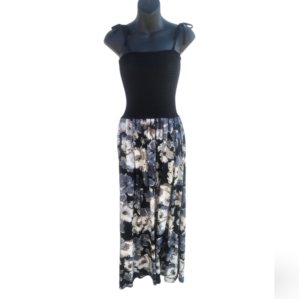 VLD black top floral bottom maxi dress size M